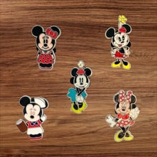 5 Minnie Mouse Disney Parks Trading Pins, Plus 2 Bonus Pins