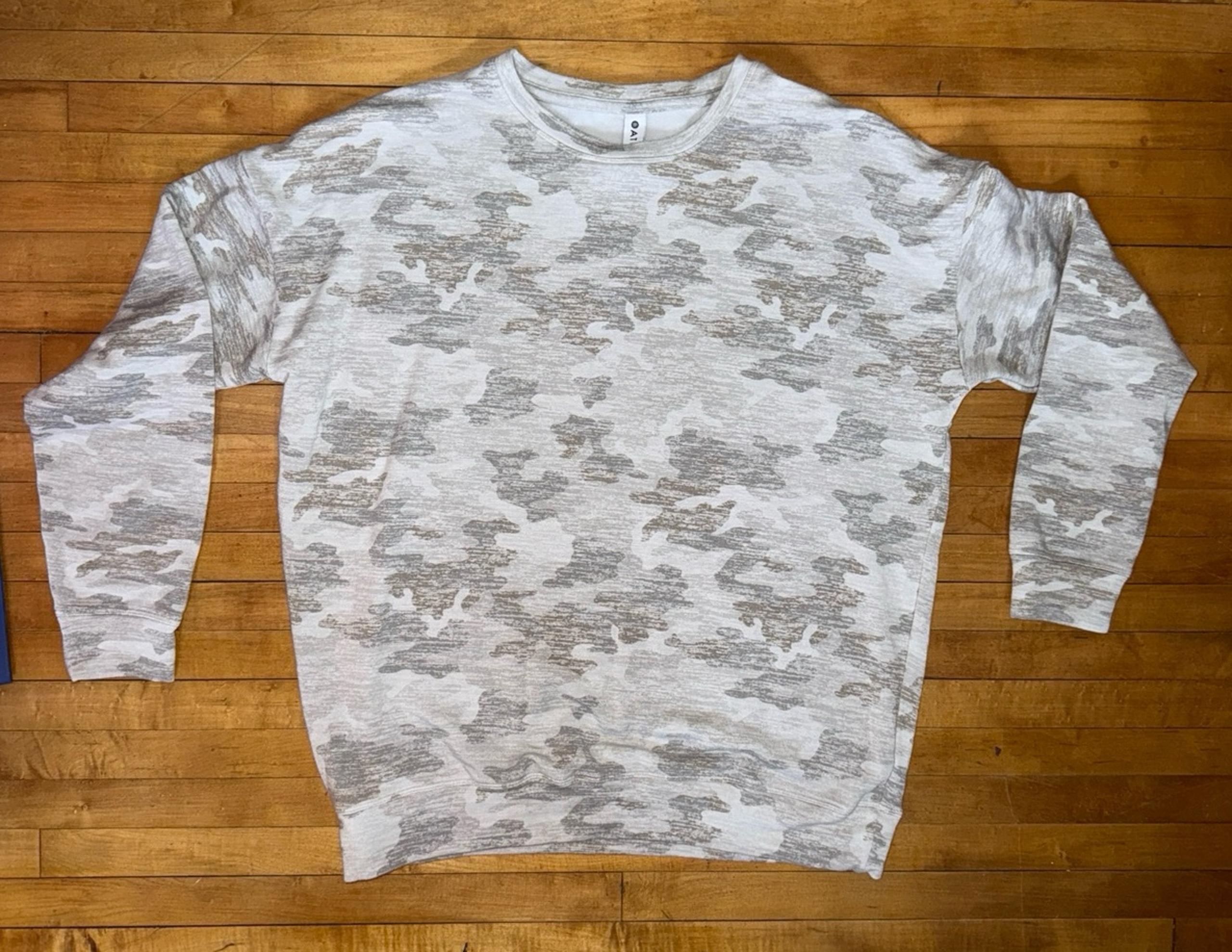 Athleta Women’s Crewneck—Size Small