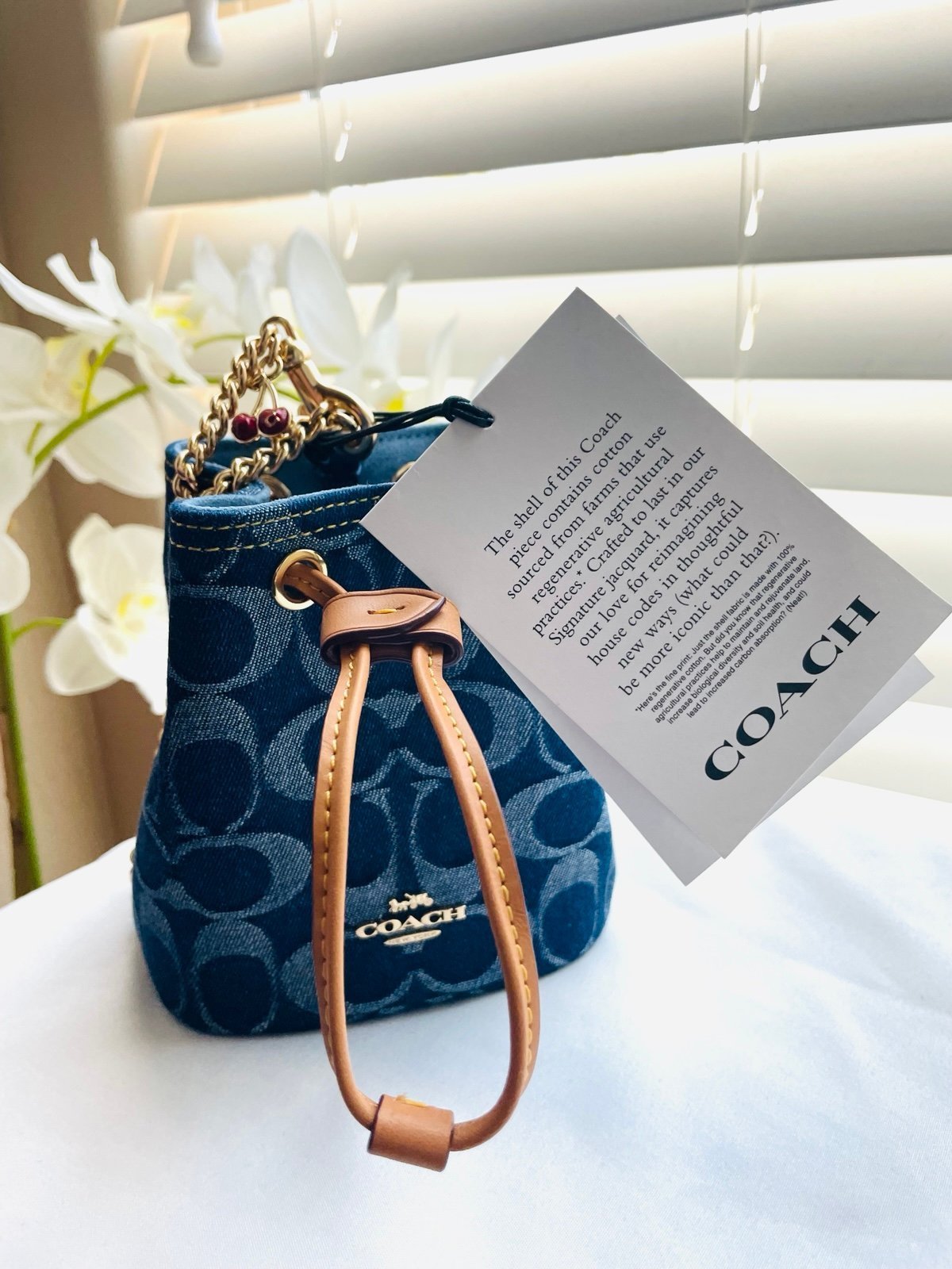 Coach CZ031 Drawstring Wristlet In Signature Denim NWT