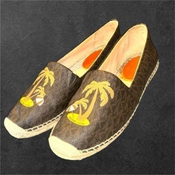 Michael Kors Kendrick espadrille island beachy vacation slip on loafers sz 8
