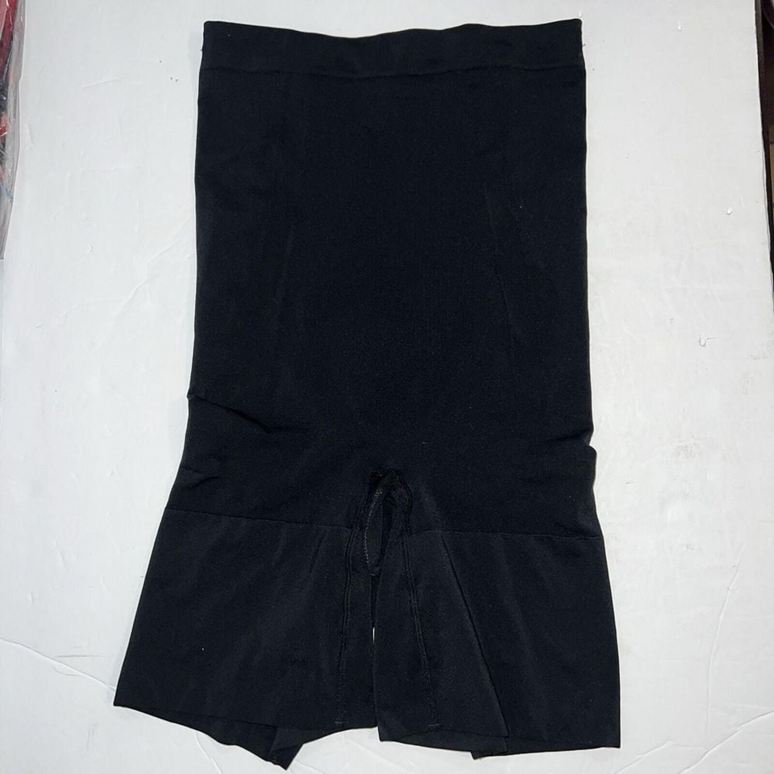 Spanx High Waisted Shaping Black Inforced Shorts Women's Size Small