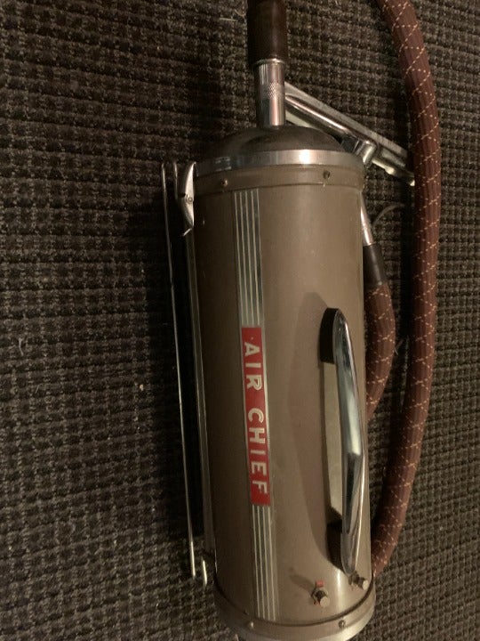 Antique Air Chief Vacuum Like new!