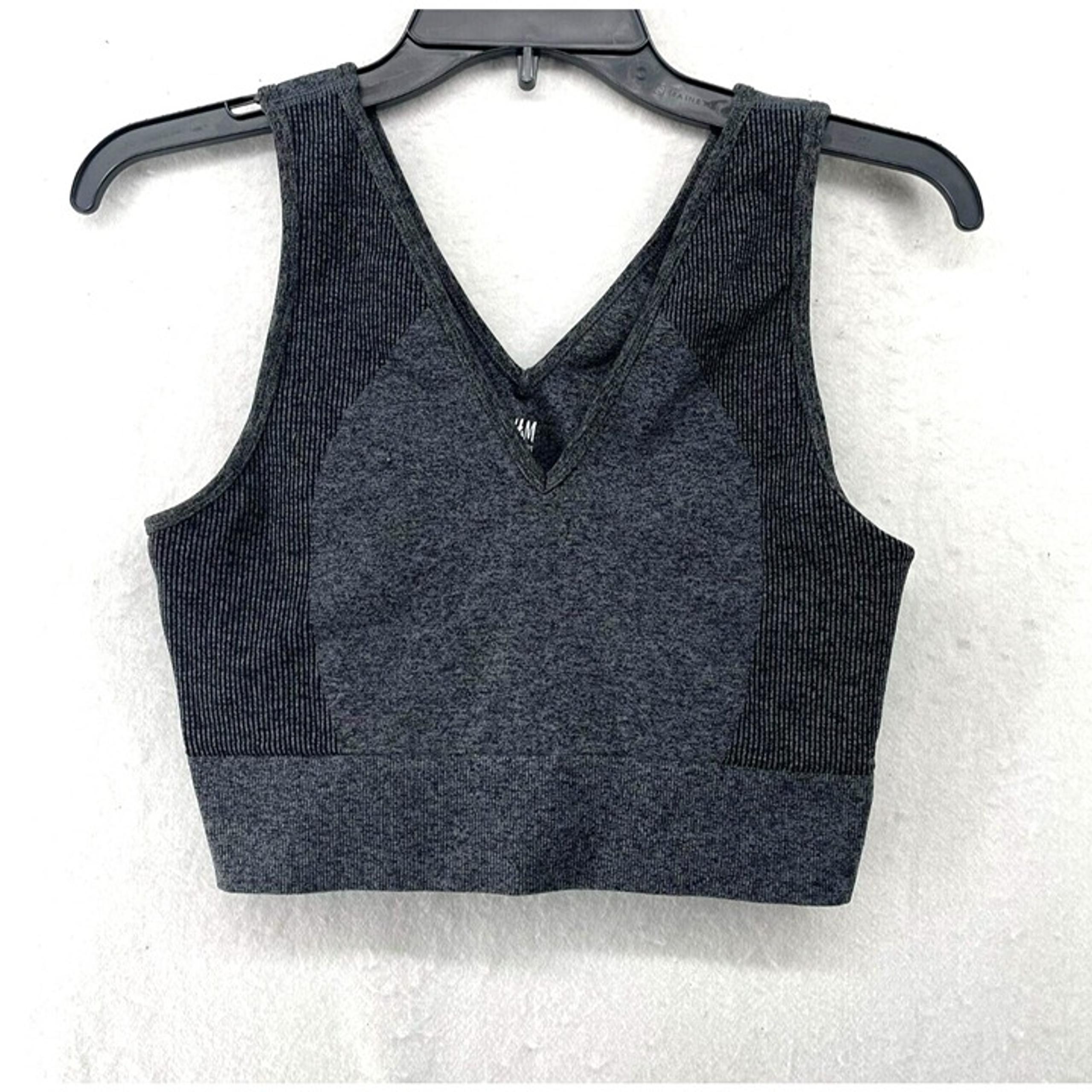H&M Sports Bra Women's Sz L Black Gray V-Neck Wide Strap Pullover Colorblock