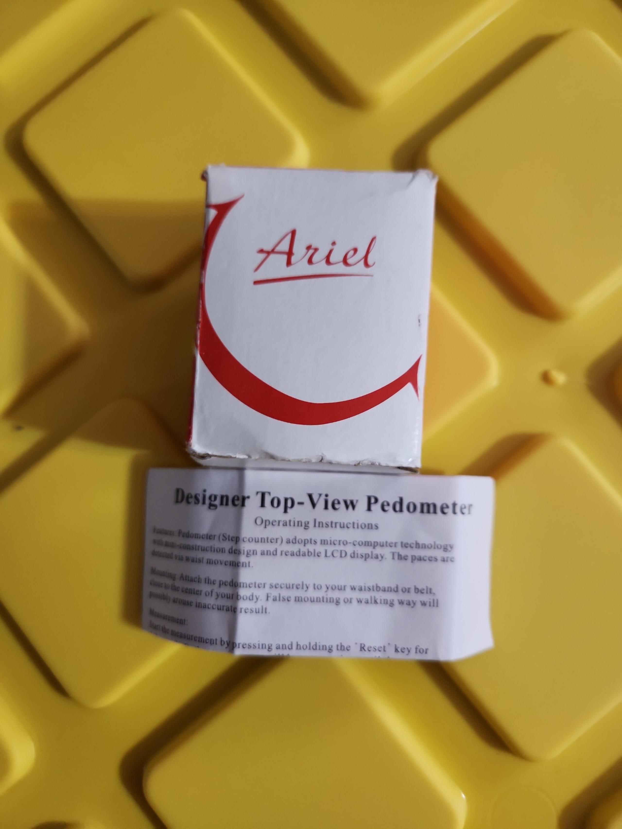 Clip on pedometer - Ariel