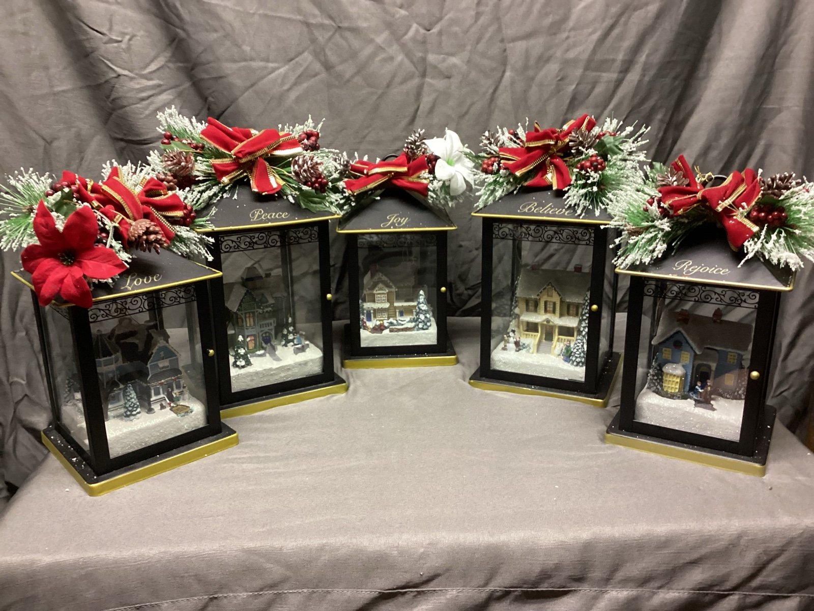 Thomas Kinkade Illuminated Holiday Centerpiece Setof 5