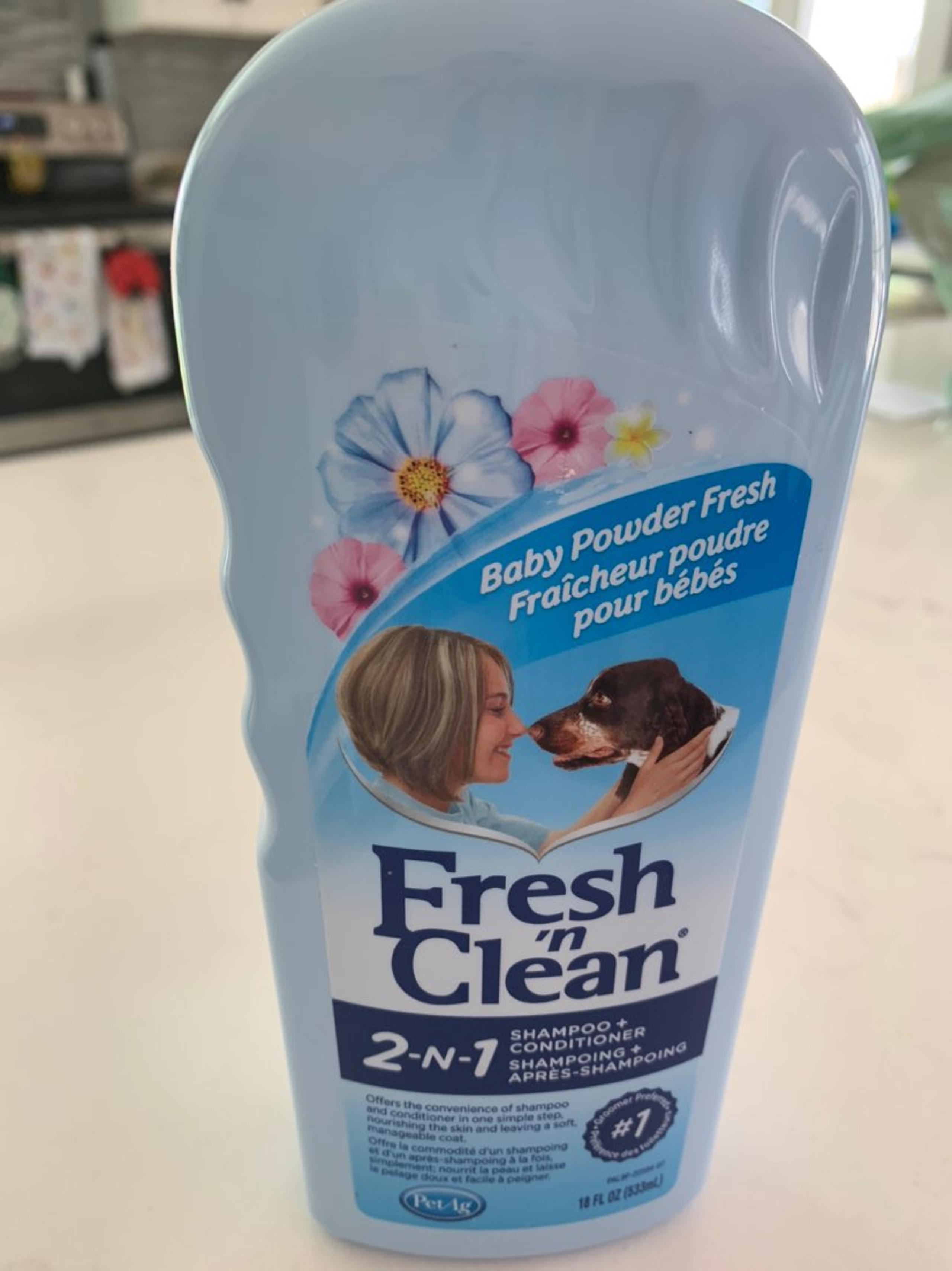 Dog shampoo 2 in 1