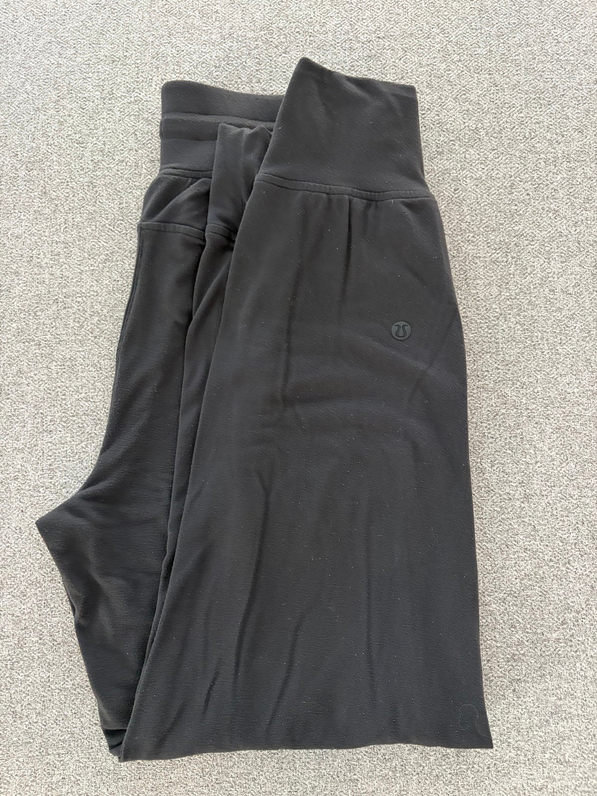 Lululemon Ready to Rulu High-Rise Cropped Jogger