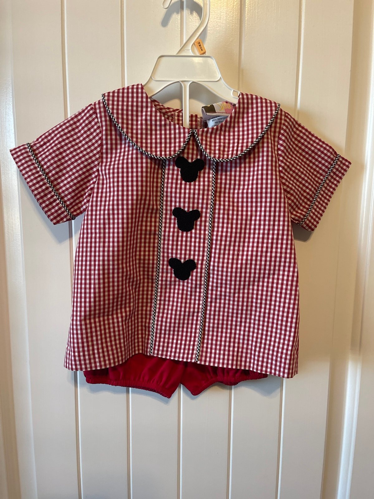 Banana split Mickey Mouse two piece 3t New with tag