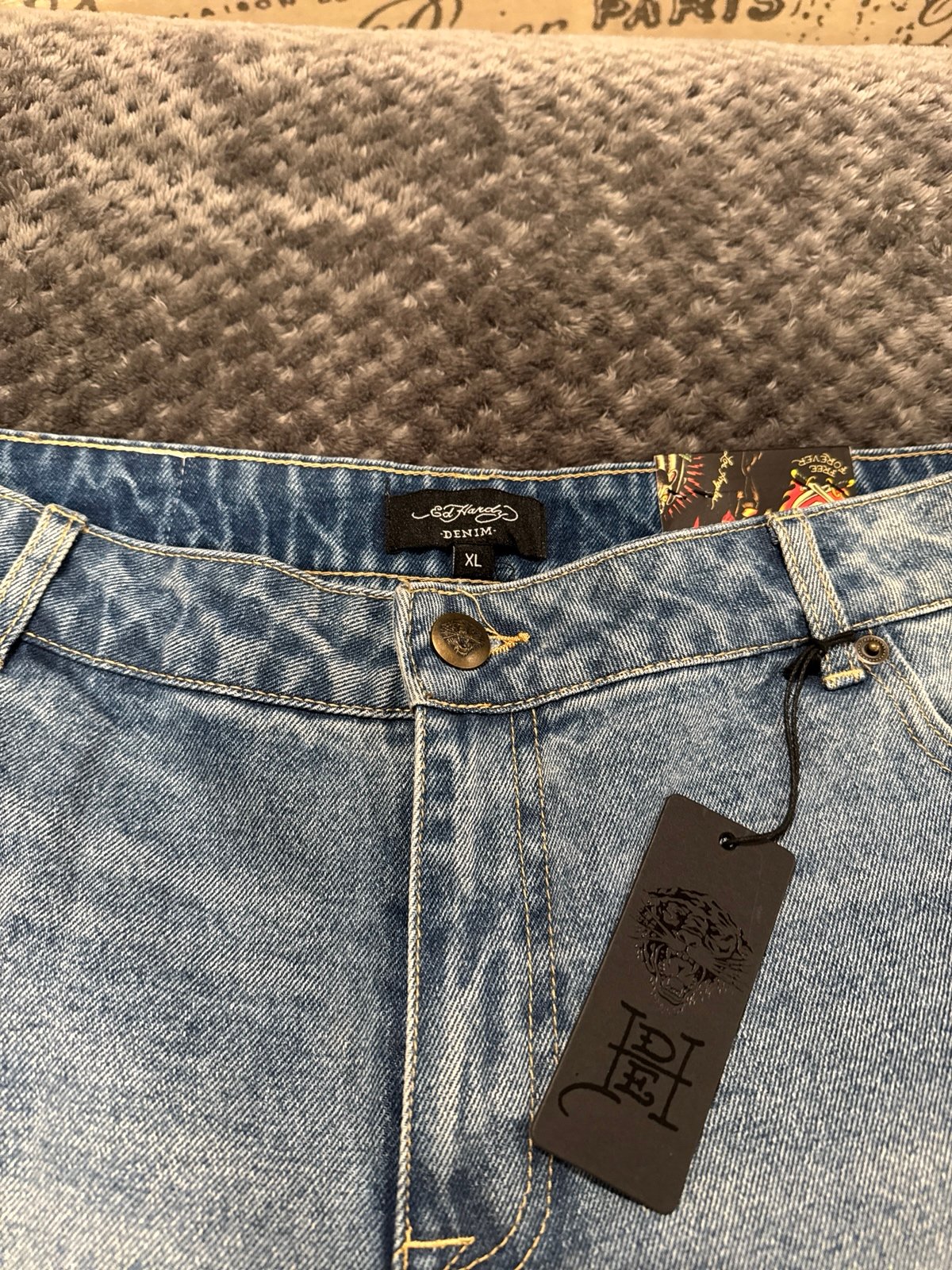 Ed Hardy XL sold out LOVE ETERNAL DENIM SHORTS brand new
