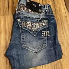 Miss me bling cuffed capri