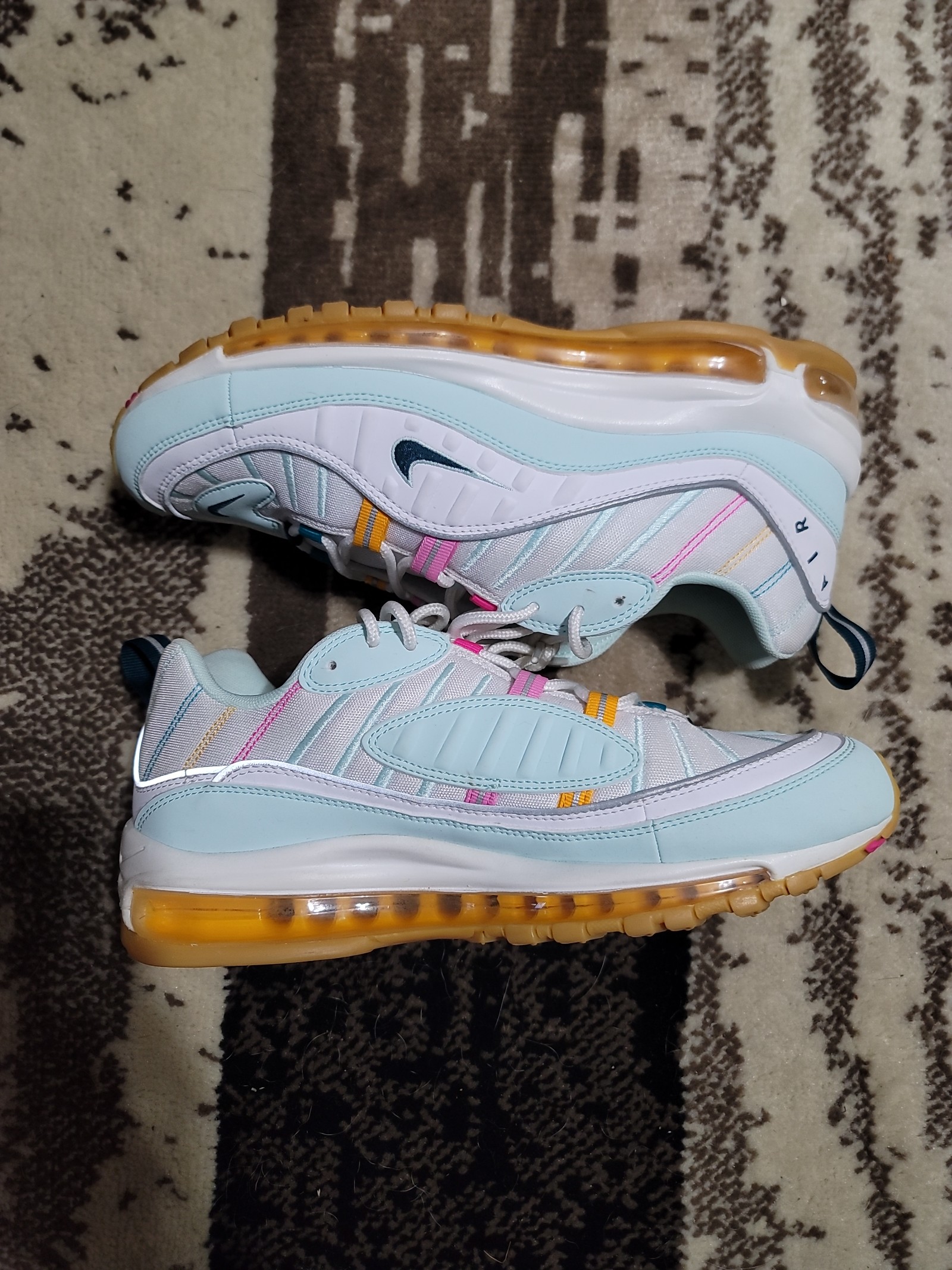 Nike Air Max 98 Teal Tint Women’s Size 11