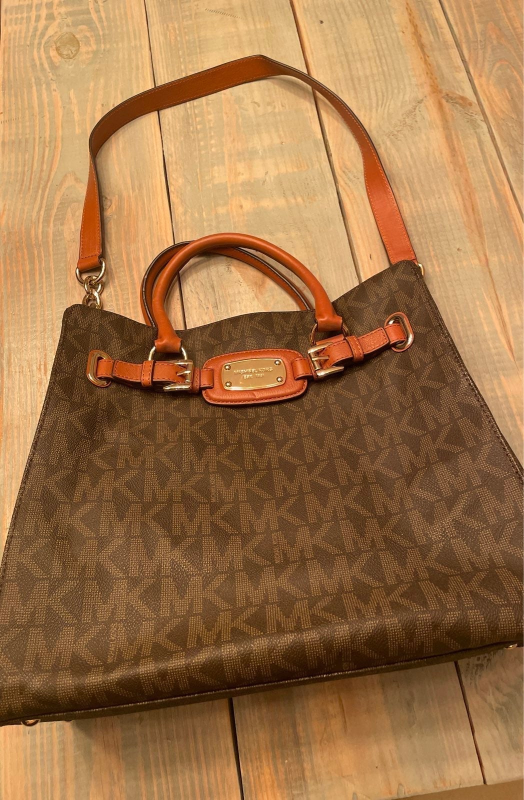 Michael Kors purse