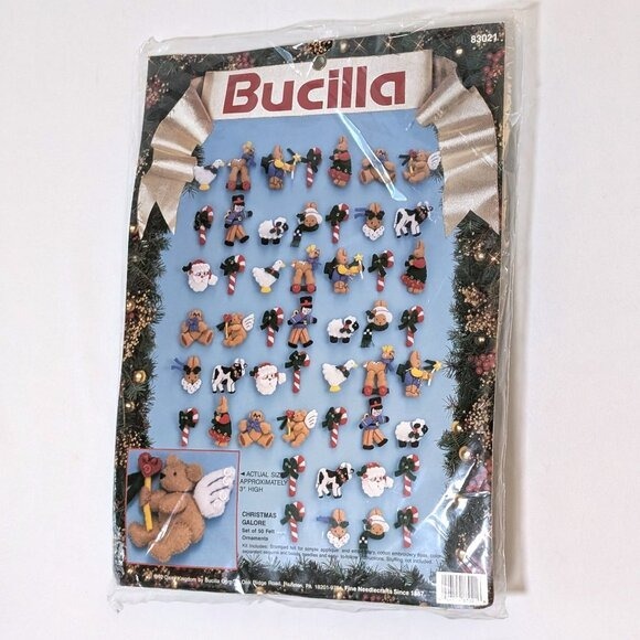 1992 Bucilla Christmas Galore Kit 83021 Set Of 50 Felt Ornaments Crafts Holiday