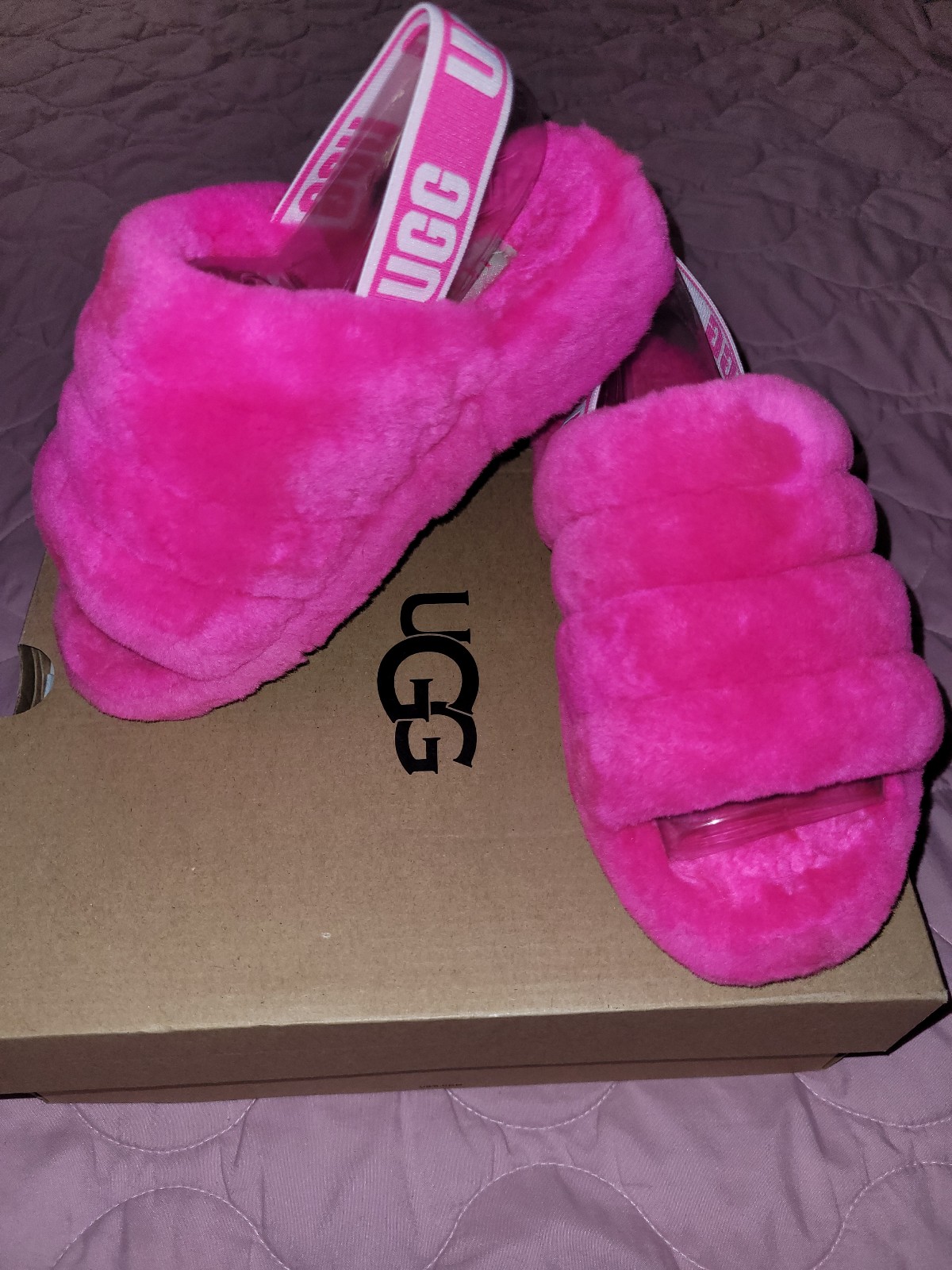 UGG Fluff Yeah Slide Hot Pink Size 5 Runs Big