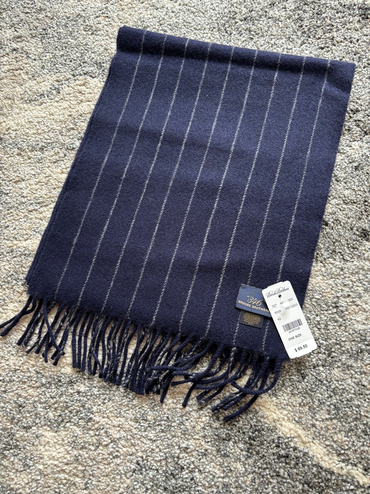 Brooks brothers 100% wool scarf NEW