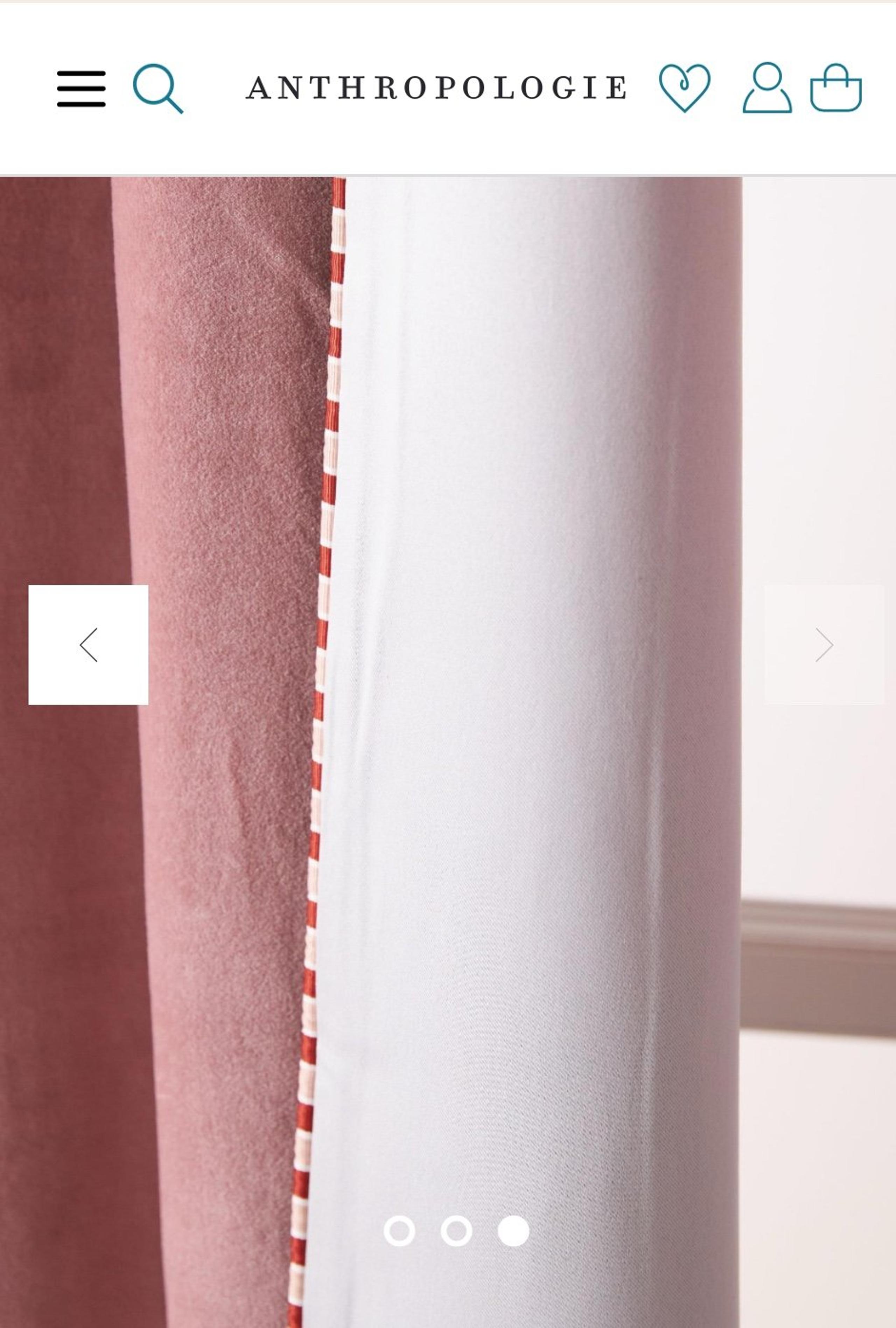 One panel Anthropologie NWOT Milo Velvet Blackout Piped Curtain Mauve 50x96”