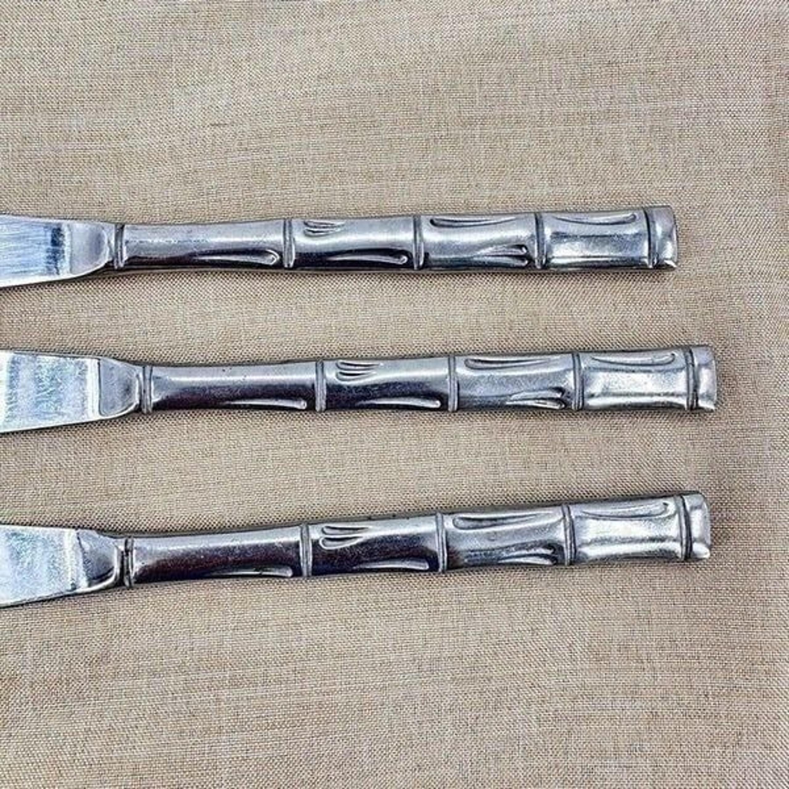 BARCLAY GENEVE "Bag 12" Mid Century BAMBOO Stainless Flatware 3 Dinner Knives