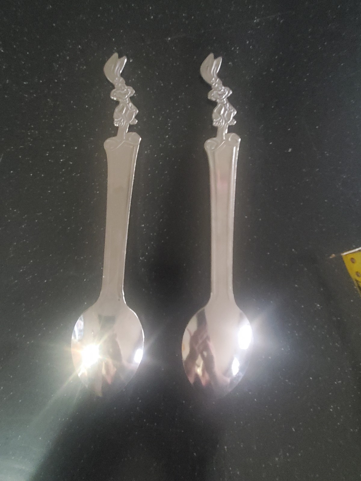 2 RARE NESTLE QUIK NESQUIK CHOCOLATE BUNNY RABBIT HANDLE 6.5 SPOON STAINLESS