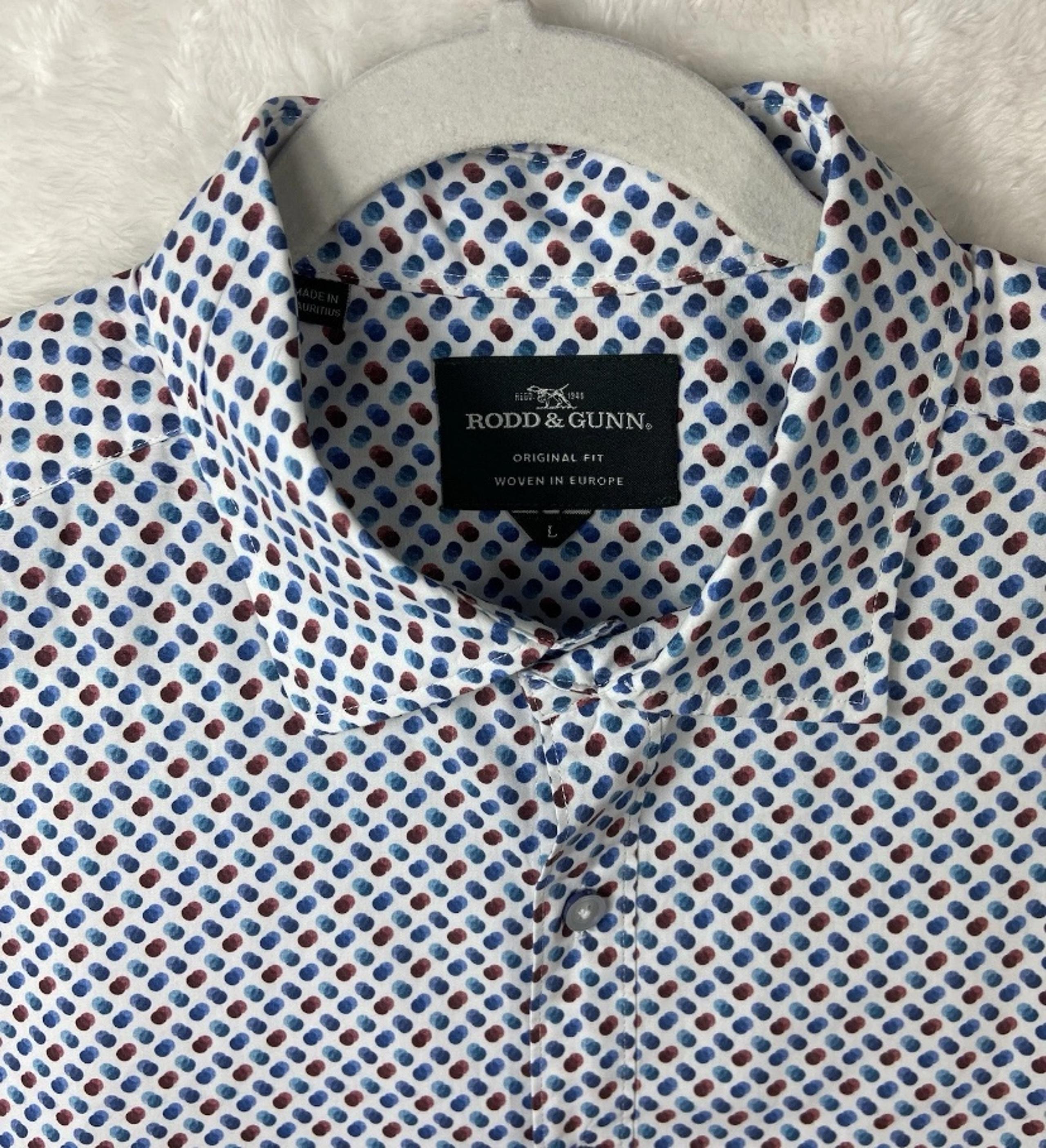 Rodd & Gunn button up shirt men’s large EUC short sleeve classic fit preppy