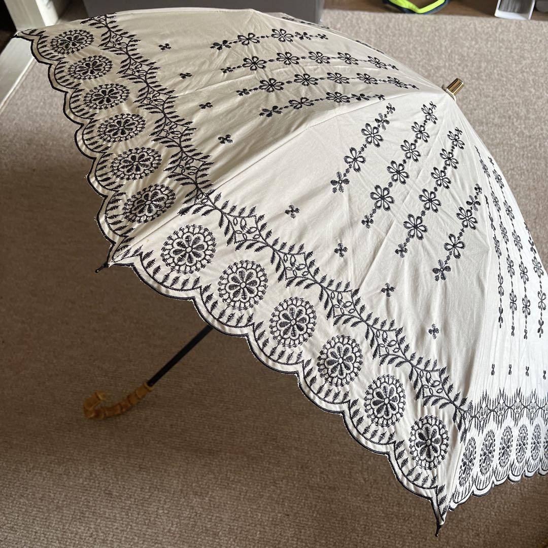 TOCCA (トッカ) Embroidered Folding Umbrella