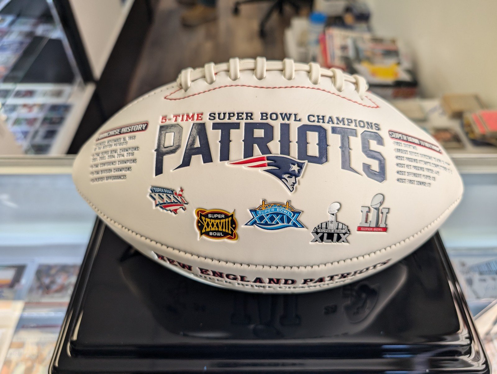 NEW ENGLAND PATRIOTS SUPERBOWL FULL SIZE FOOTBALL