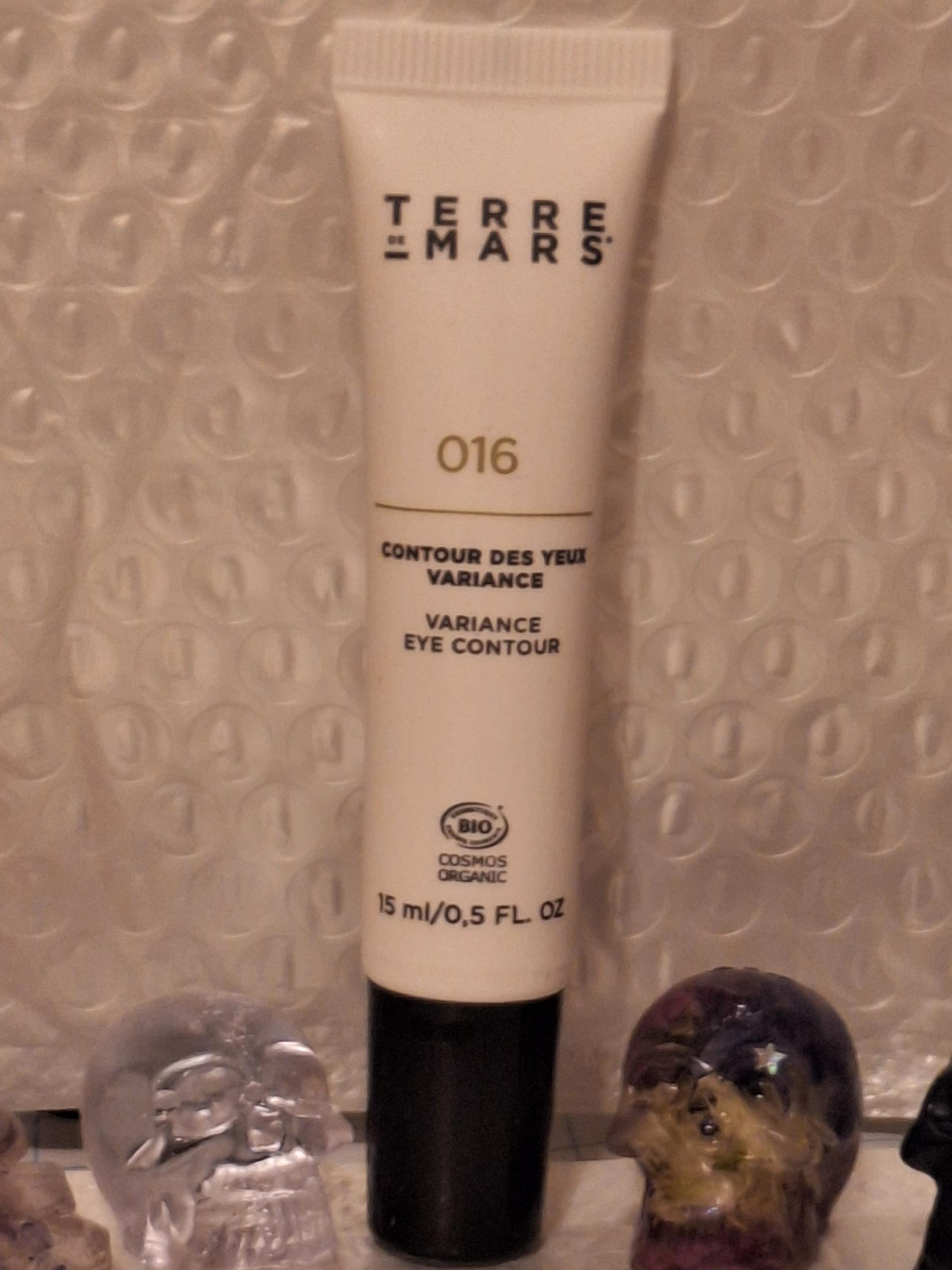 Tere de mars varience eye countour