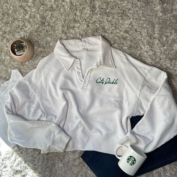 EUC City Pickle NYC White Cropped Oversized Collared Sweatshirt Small