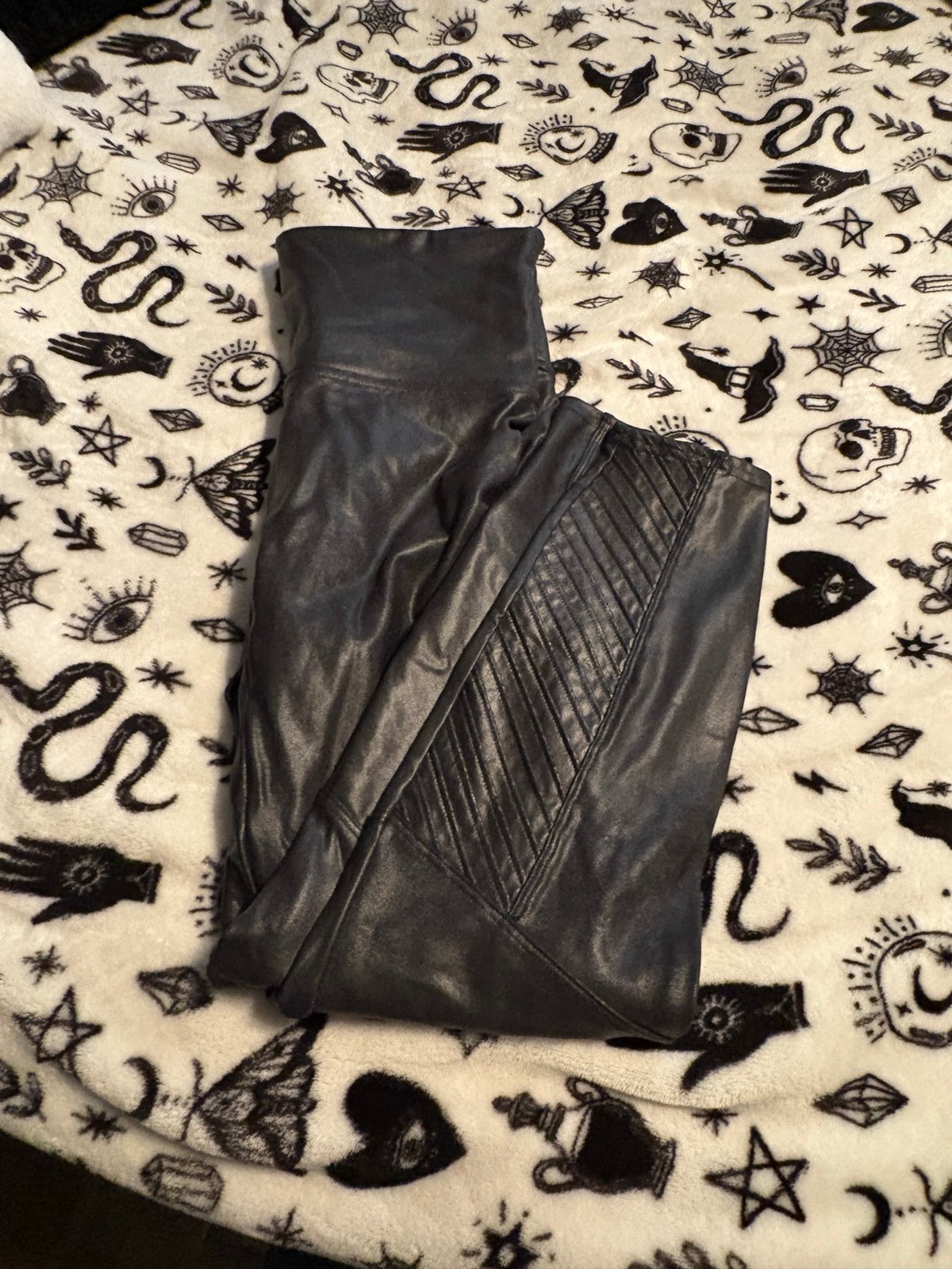 Spanx moto leggings black
