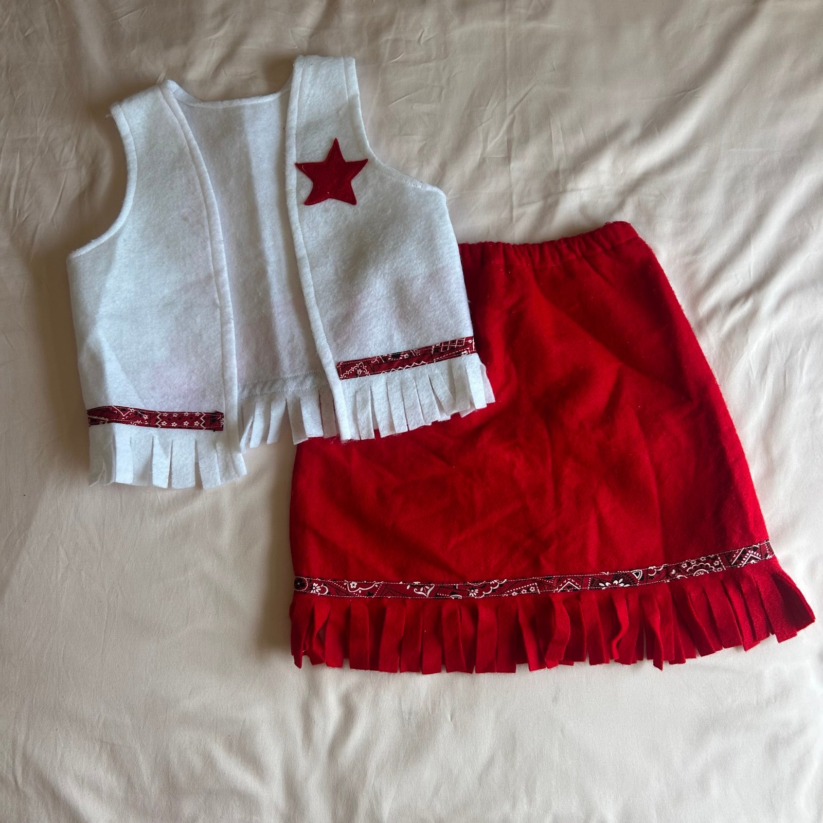 Red & White Cowgirl/Western Costume – Girls Size 6–8 (Small)