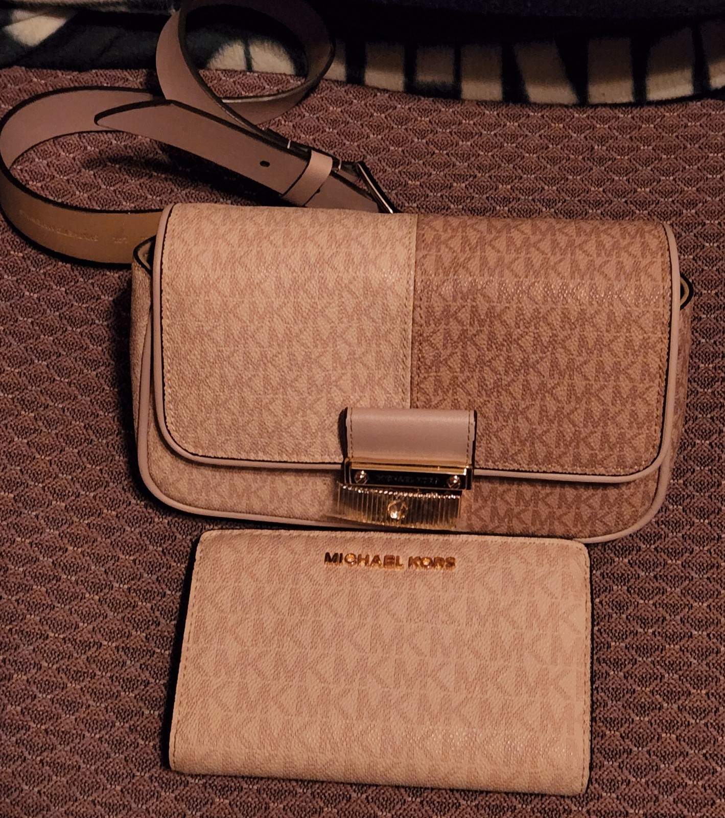 Michael kors belt bag pink sale