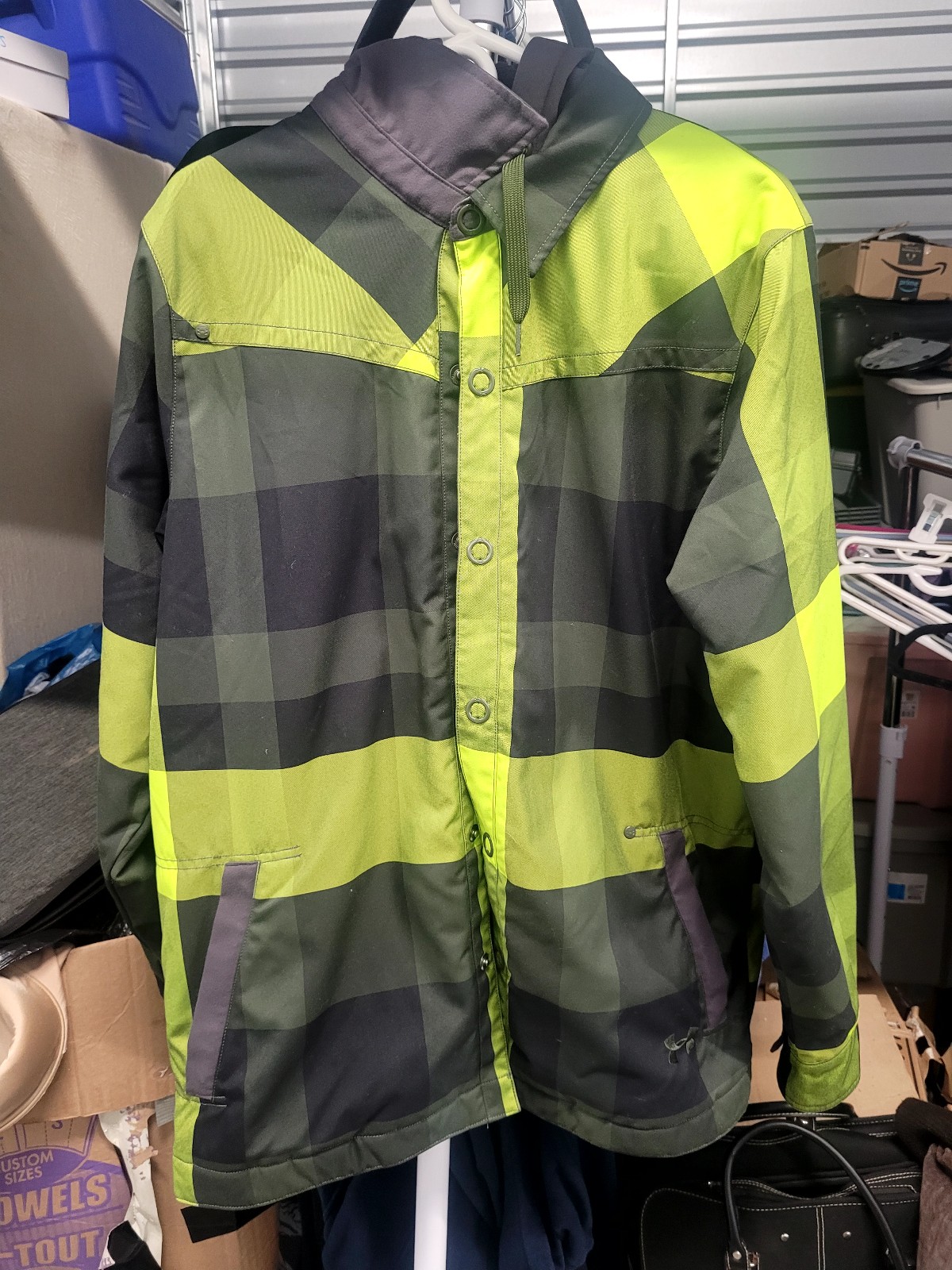 Never worn Under Armour jacket