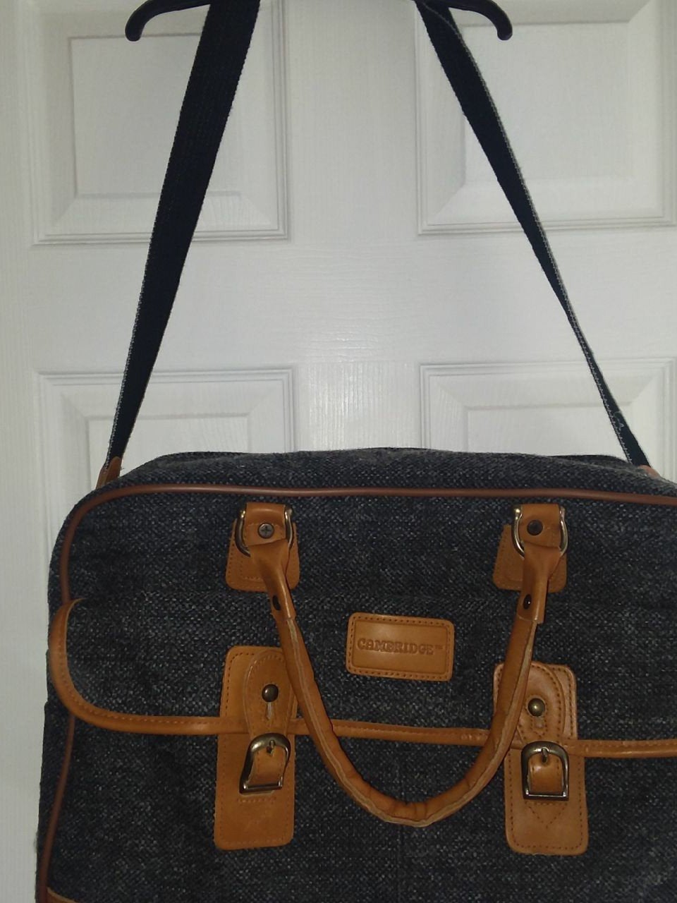 CAMBRIDGE tm Wool Satchel Leather Trim