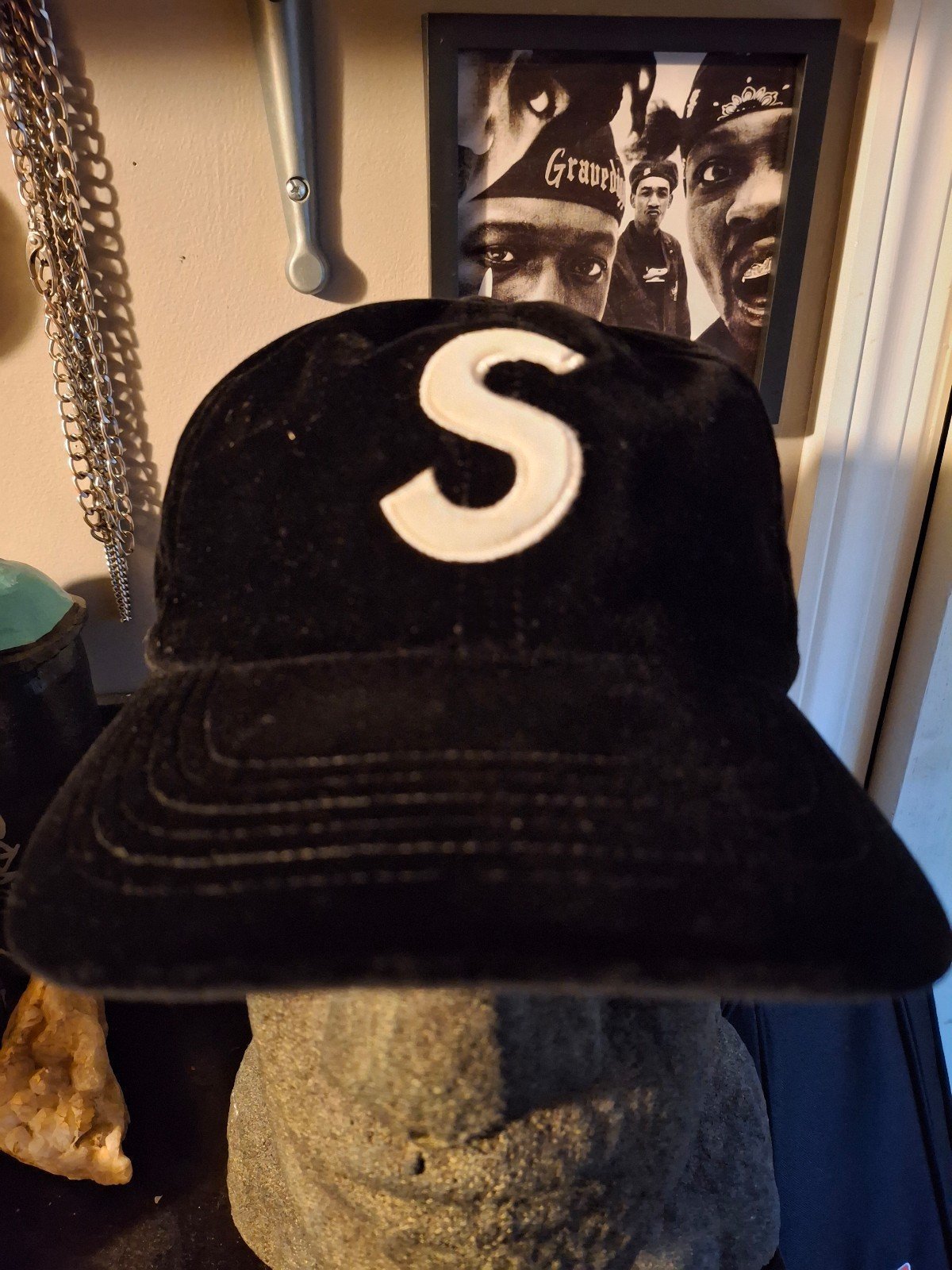 Supreme Velvet S Logo 6-Panel ブラック Supreme Velvet S Logo 6-Panel (FW20) - $54
