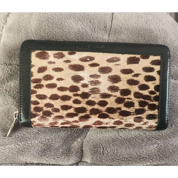 FURLA CHEETAH PRINT Full Zip Wallet