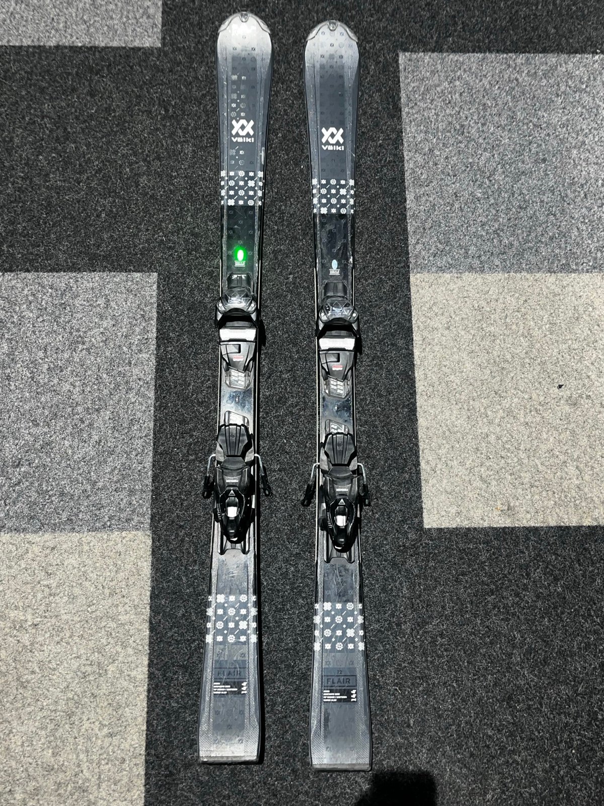 VÖLKL SKIIS + BOOTS