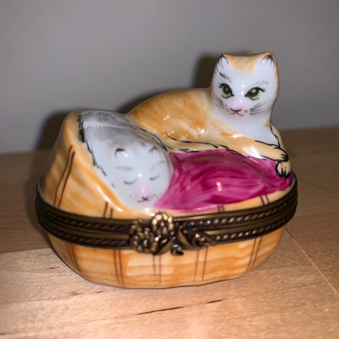 Vintage Limoges Cat Kitten Porcelain Box