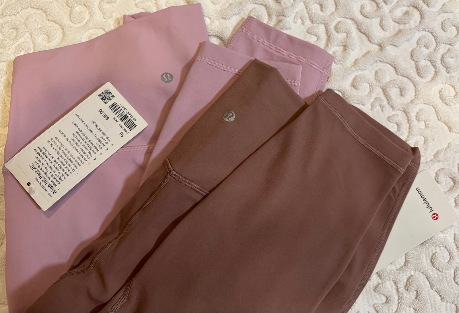 NWT’s Bundle of 2 Lululemon Align 25” pants leggings 10