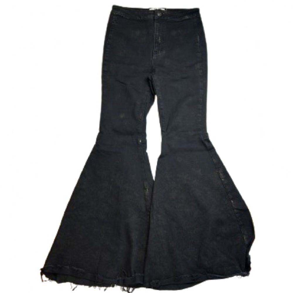 We The Free stars and moon extra flare jeans