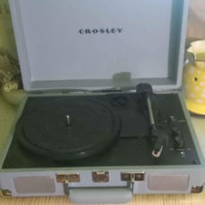 Crosley record player not FREDDY JASON MYERS LEATHERFACE JEFFREY DAHMER