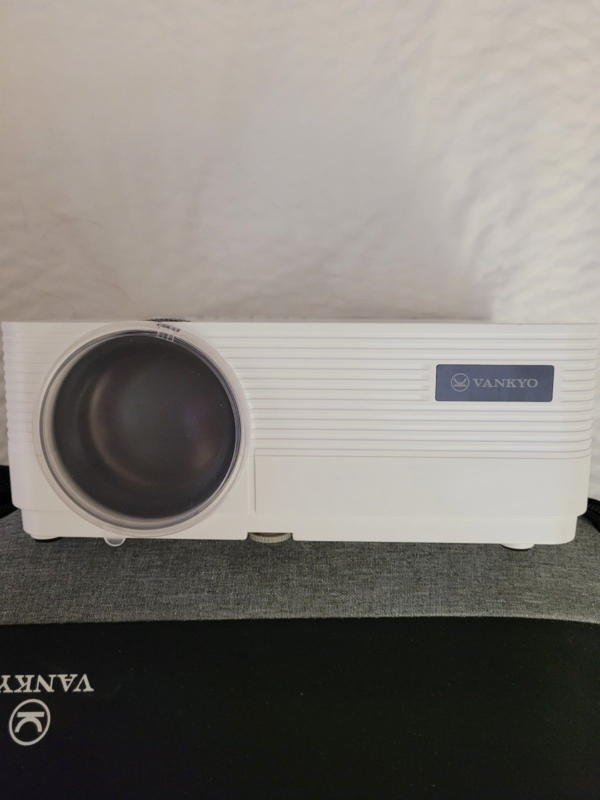 VANKYO Leisure 470 Mini WiFi Projector Full HD 1080p & 250” Display | Portable