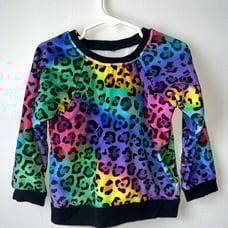 Cozy Pullover - rainbow leopard print squish
