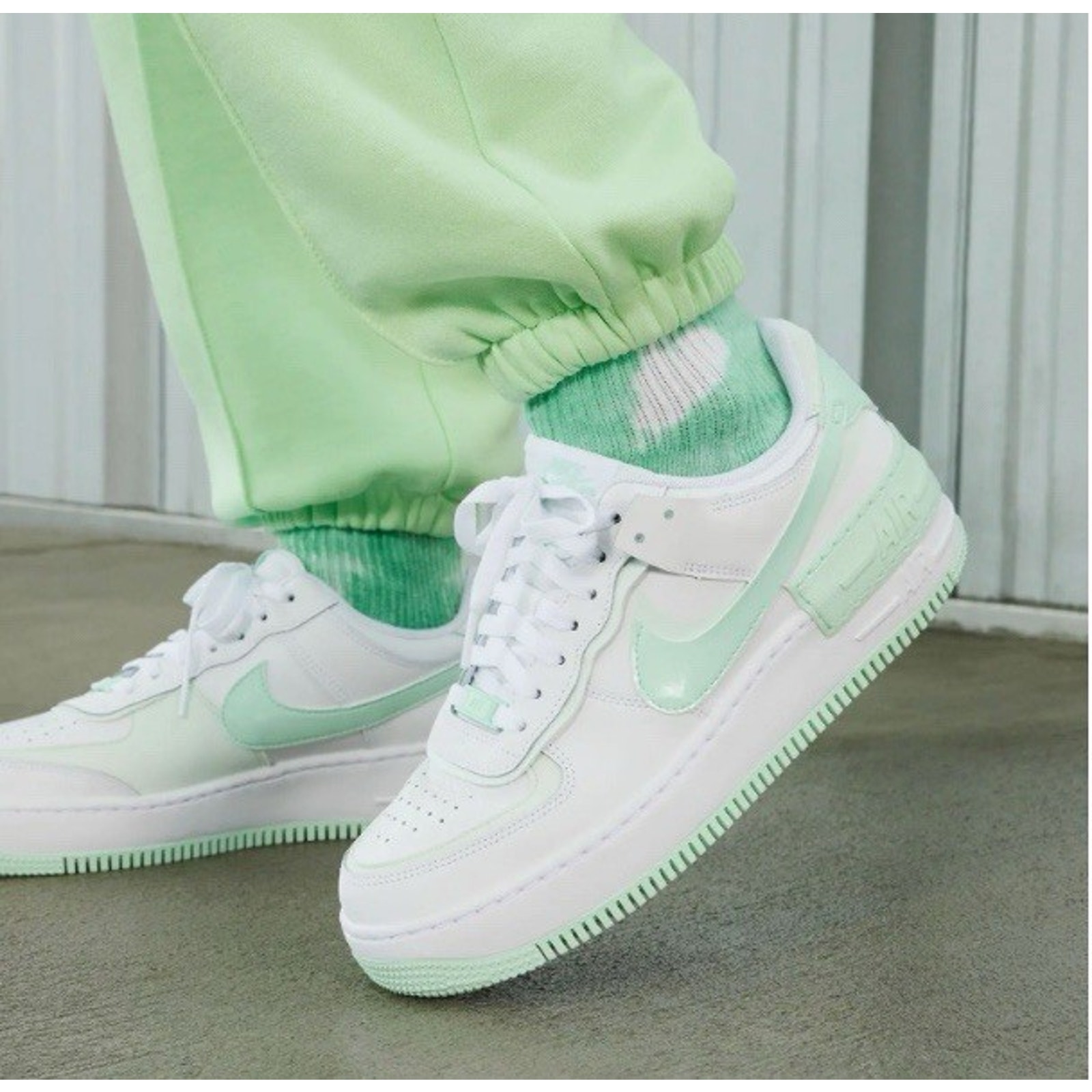 Nike Women's Air Force 1 Shadow White Mint Foam Green Sneakers Size 8.5 NIB
