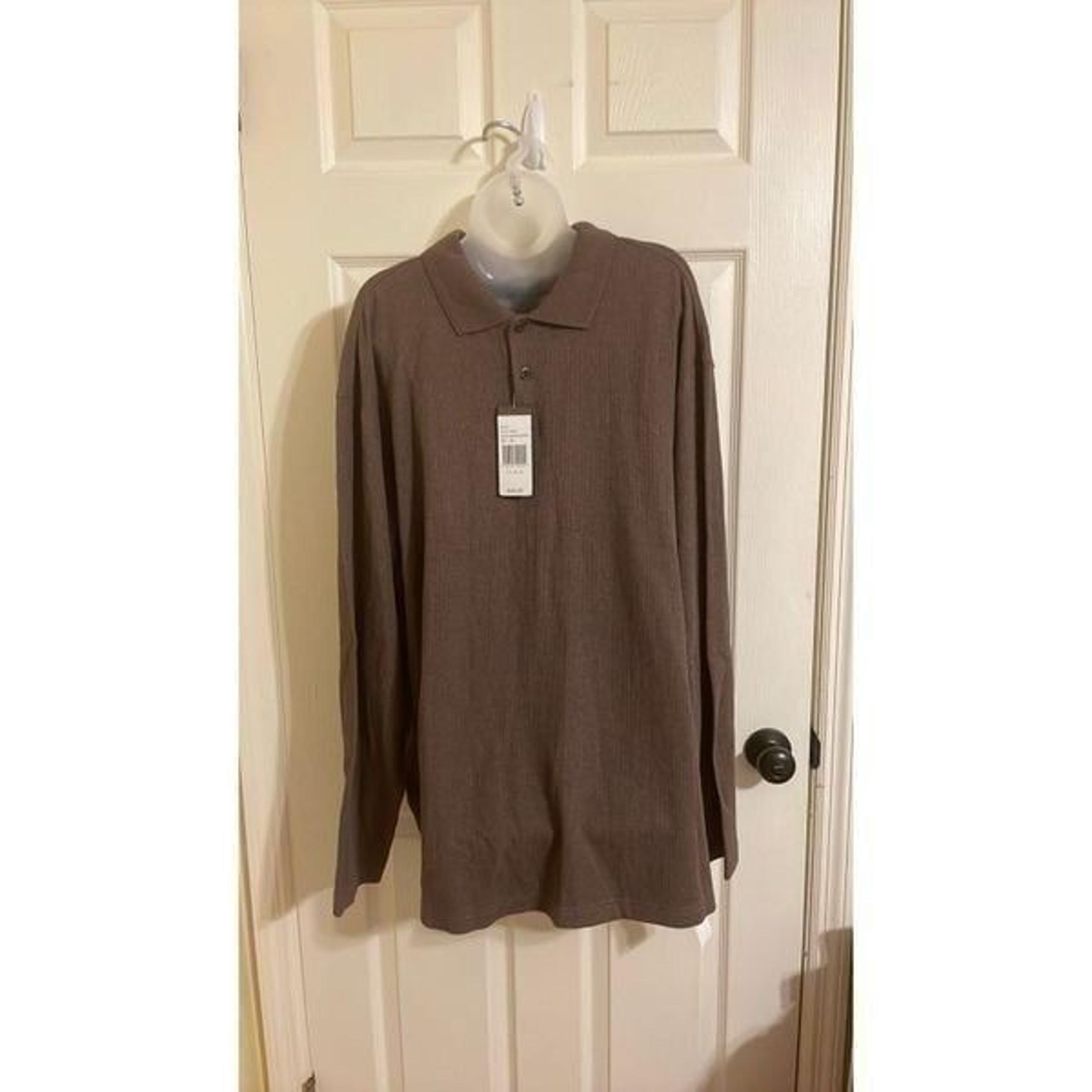SUPER SALE!  NWT Axist Brown Long sleeve shirt.  Size XXL.