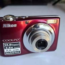 Nikon COOLPIX L24 14.0MP Digital Camera Red Tested WORKS GREAT