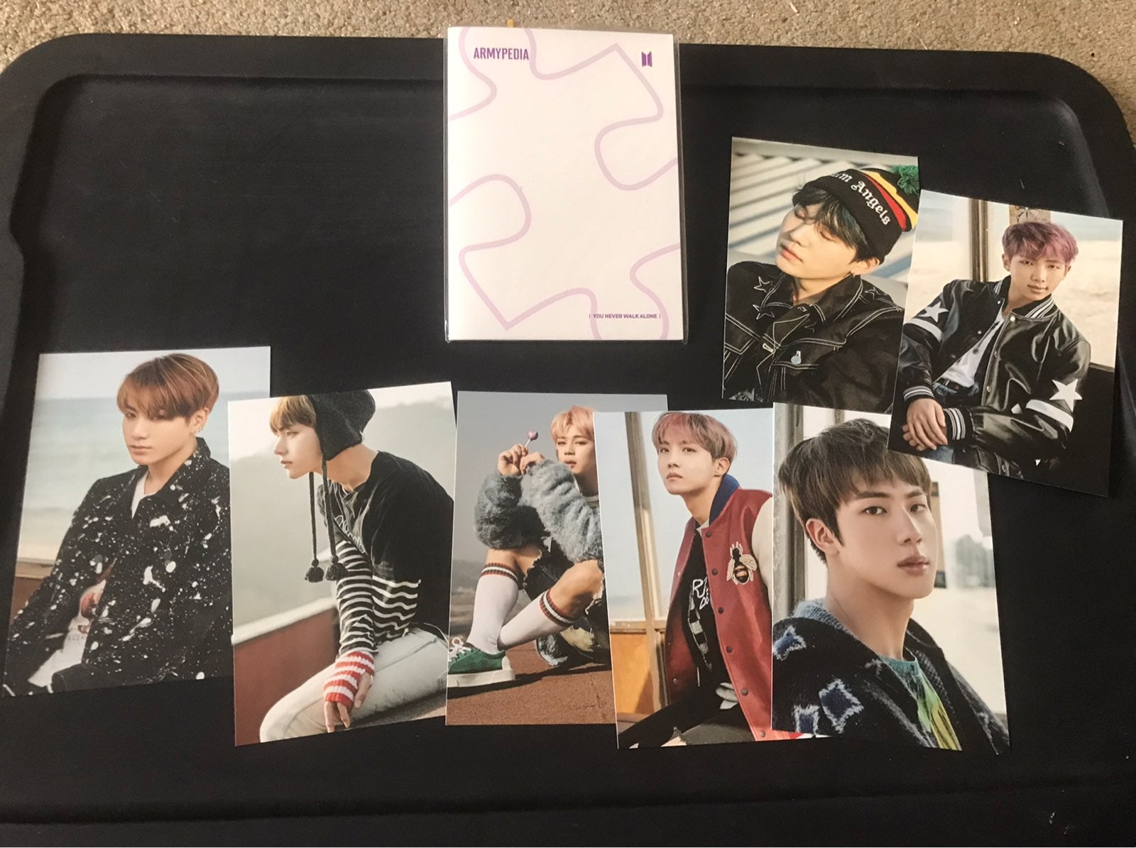 BTS ARMYPEDIA POSTCARD SET YNWA