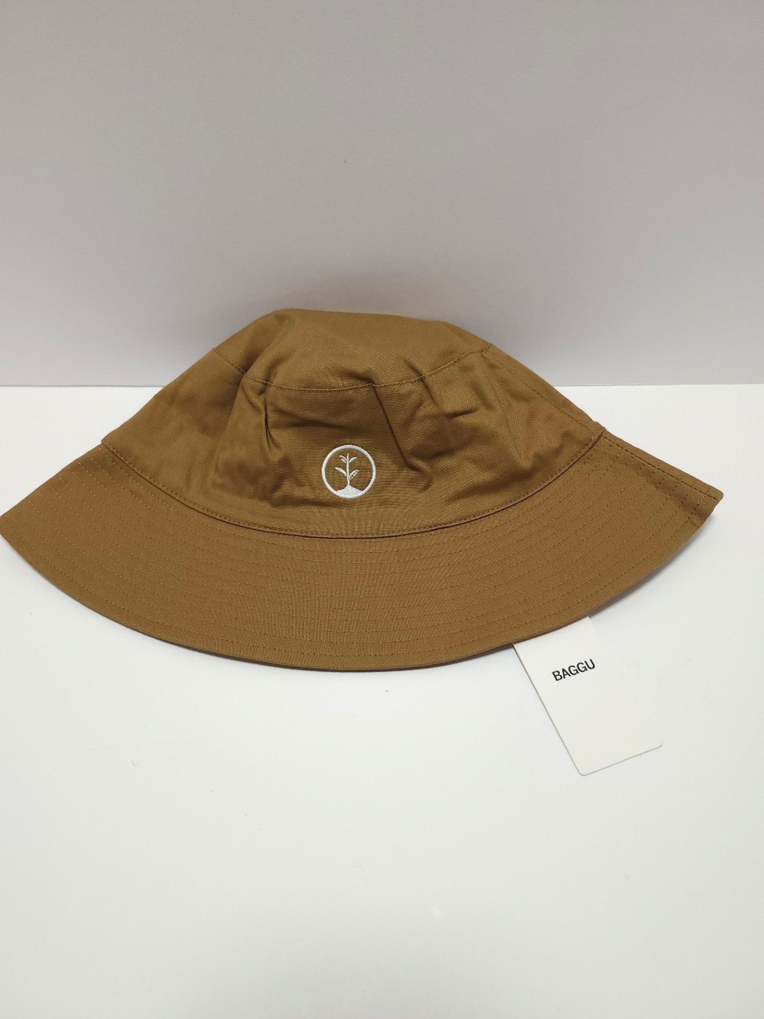 Baggu Womens 90s Style Bucket Hat NEW