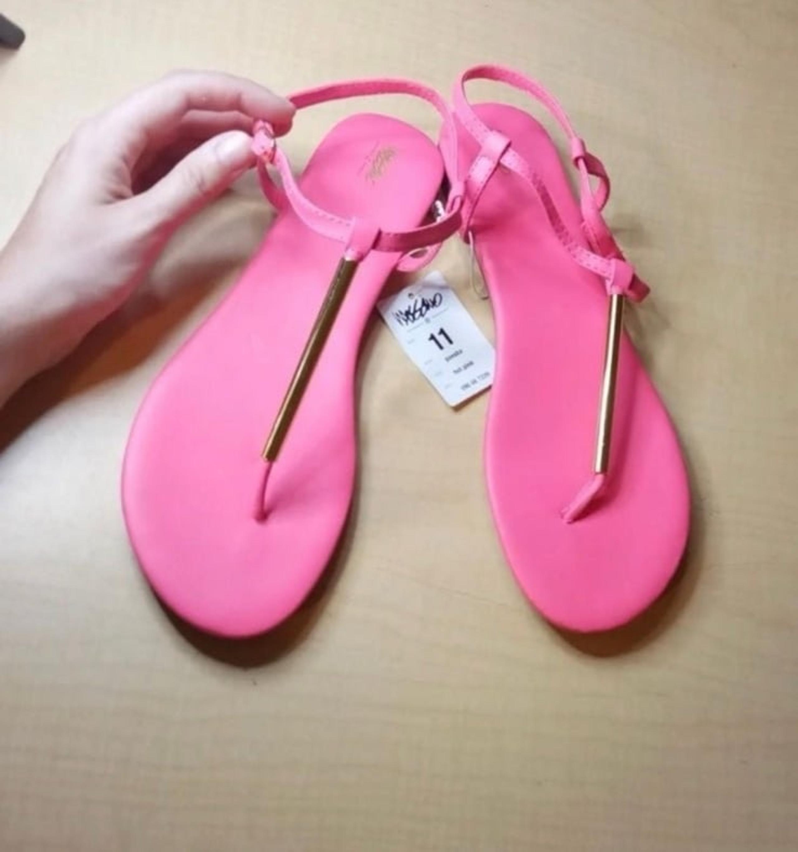 Pink T-strap Gold Hardware Sandals Sz.11