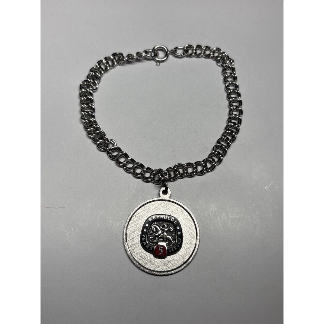 VINTAGE 925 STERLING SILVER CHAIN AND BRACELET REYNOLDS 5 YEAR SERVICE CHARM