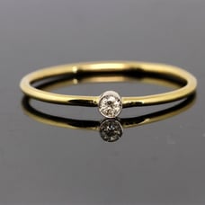 10k Solid Gold Real Diamond Ring Sz 6-8