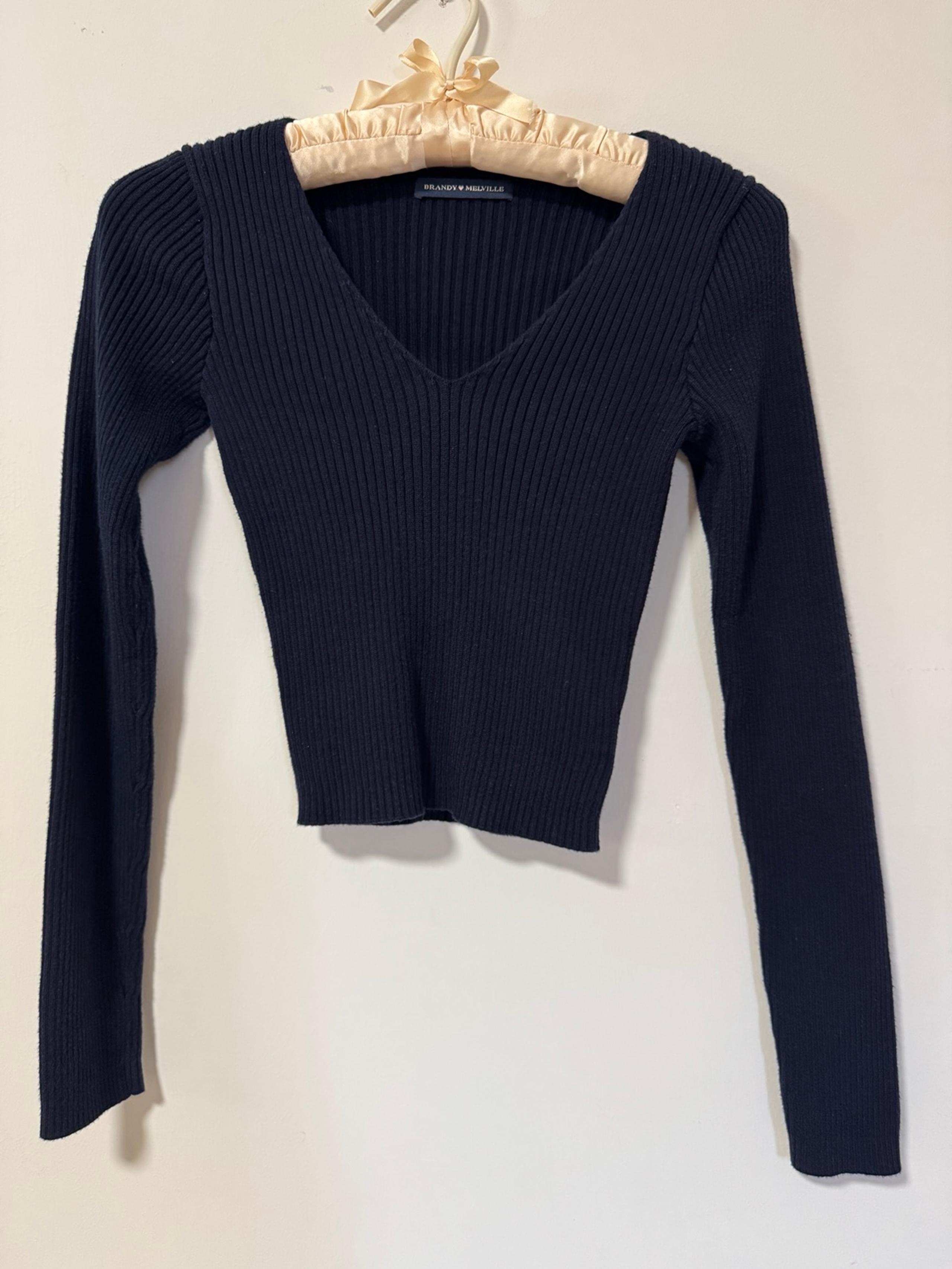 Brandy Melville navy knit sweater top